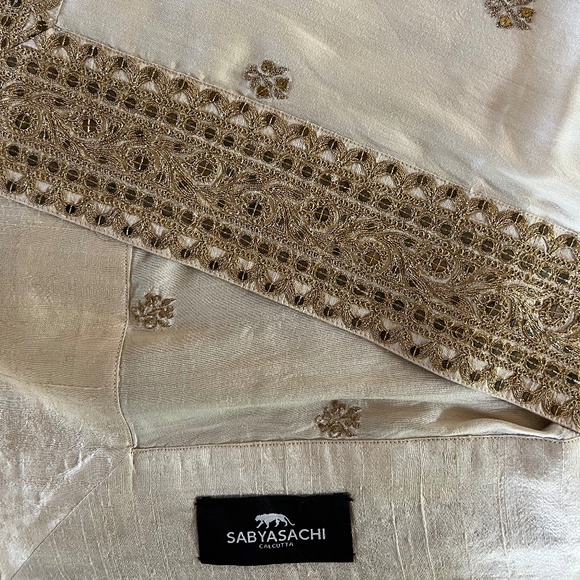 Sabyasachi Sherwani and Shawl - Picture 10 of 12
